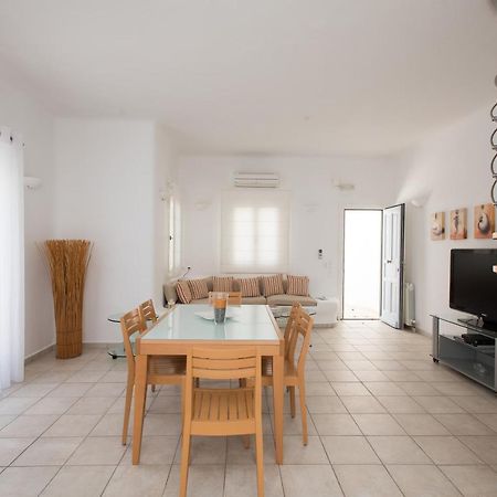 Villa Nireas Platys Gialos  Exteriör bild