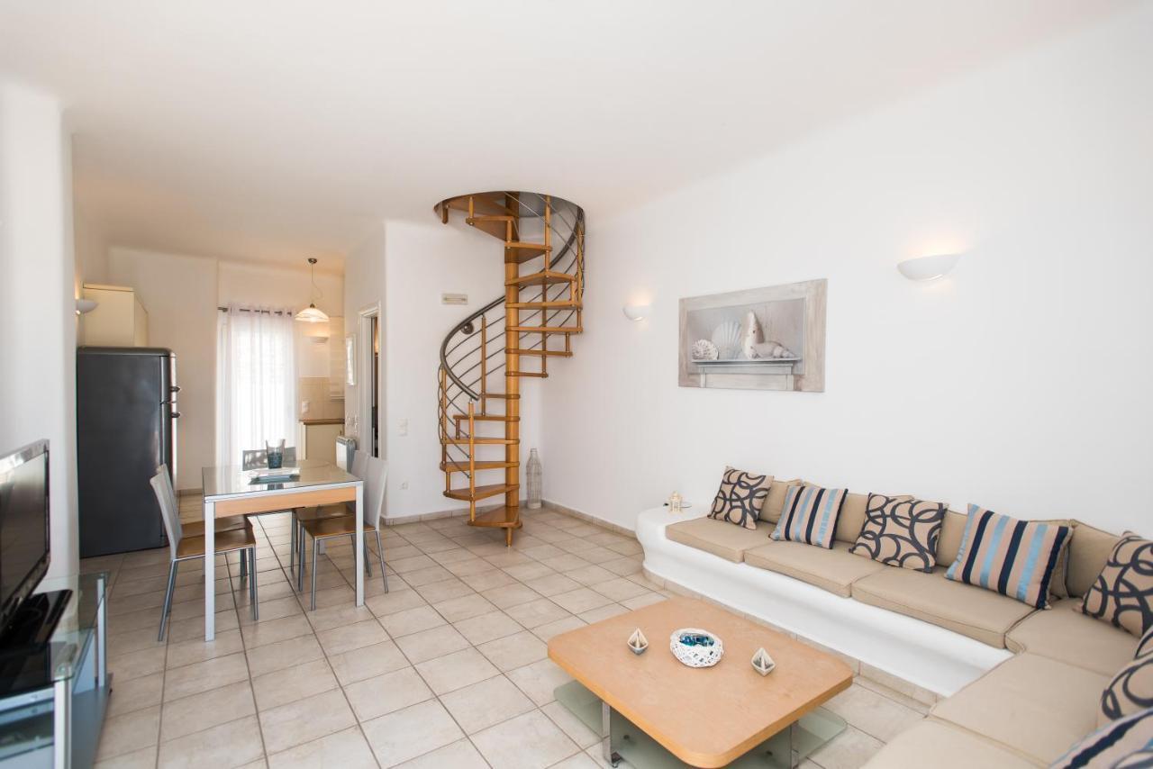Villa Nireas Platys Gialos  Exteriör bild