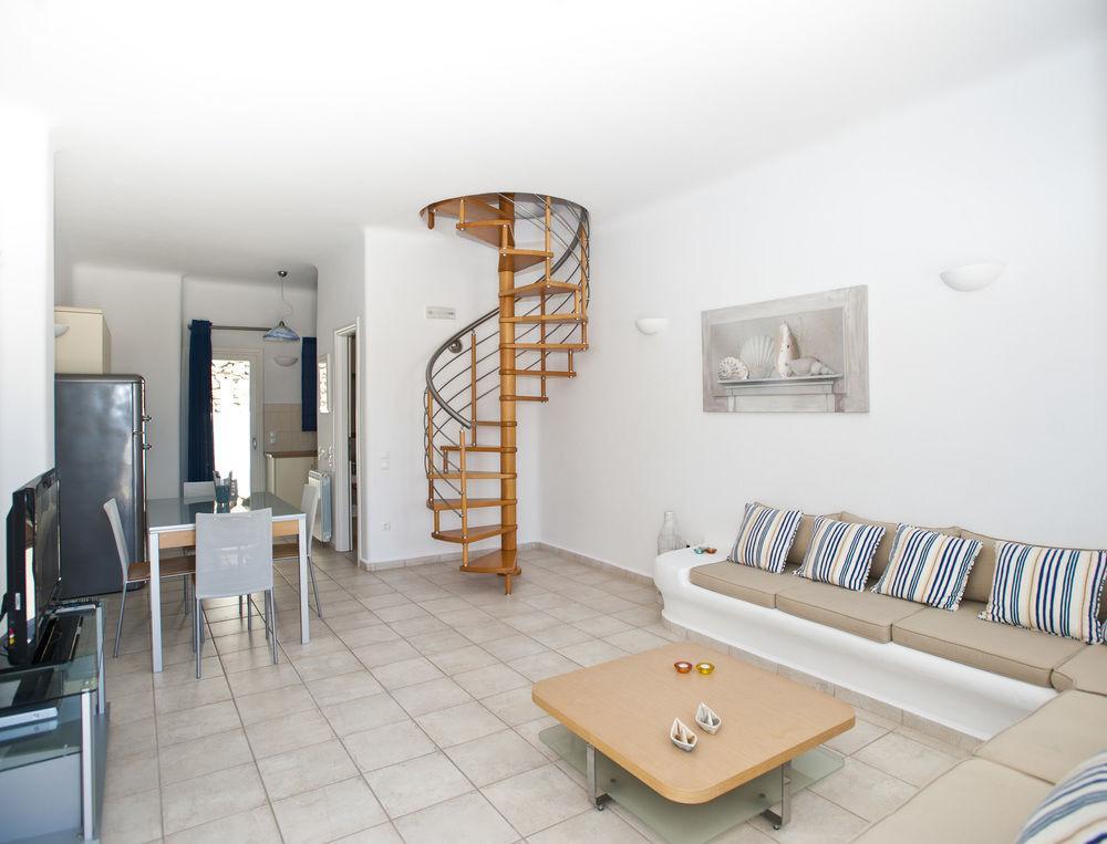 Villa Nireas Platys Gialos  Exteriör bild