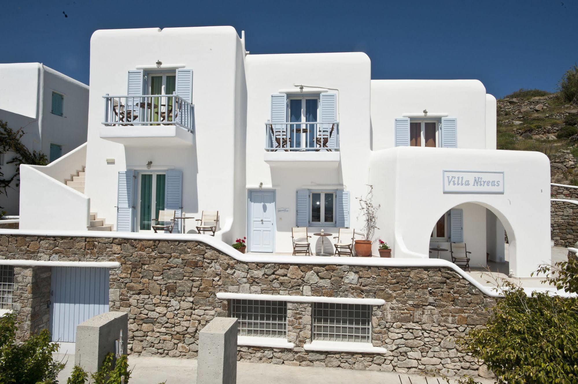 Villa Nireas Platys Gialos  Exteriör bild
